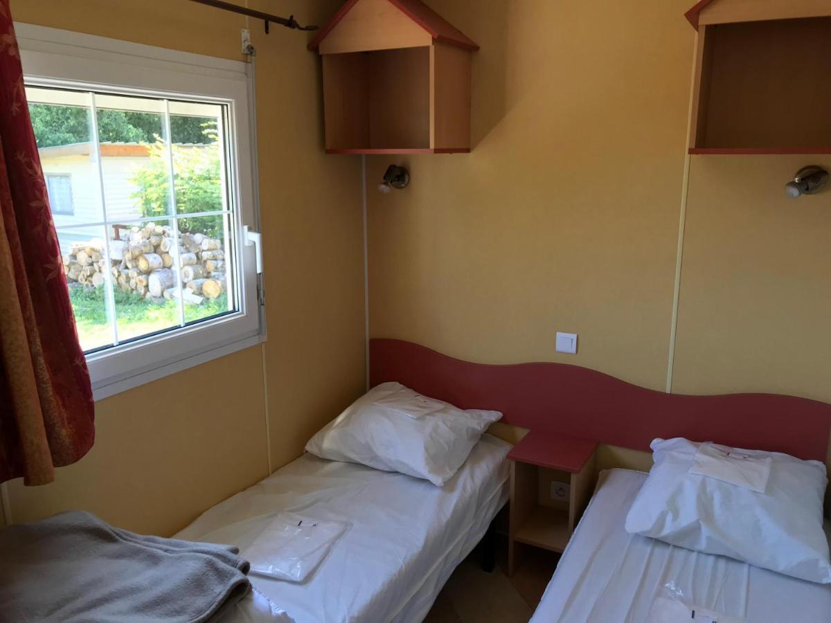 Team Holiday - Camping Le Balcon De Chartreuse Hotel Miribel-les-Échelles Exterior photo