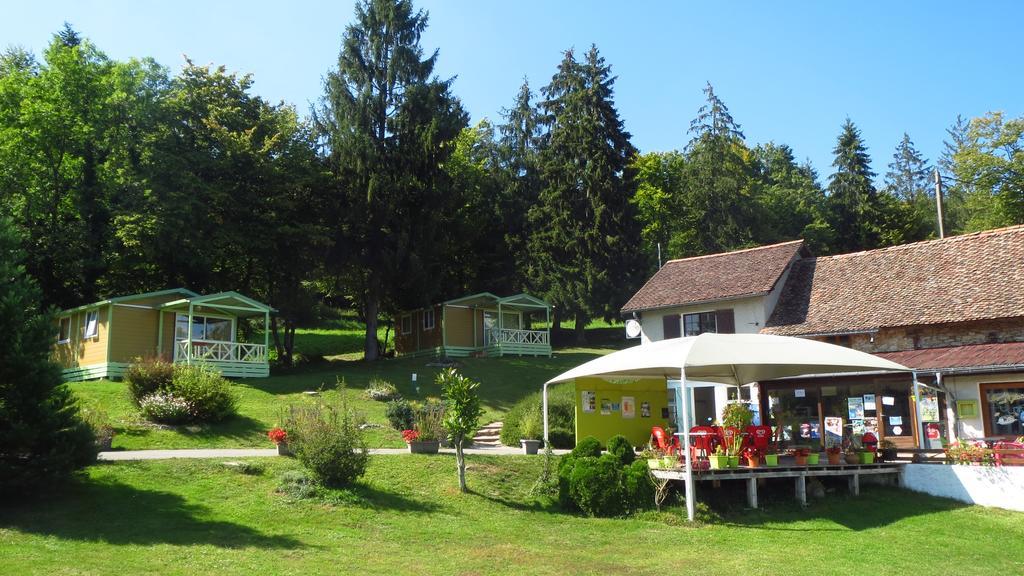 Team Holiday - Camping Le Balcon De Chartreuse Hotel Miribel-les-Échelles Exterior photo