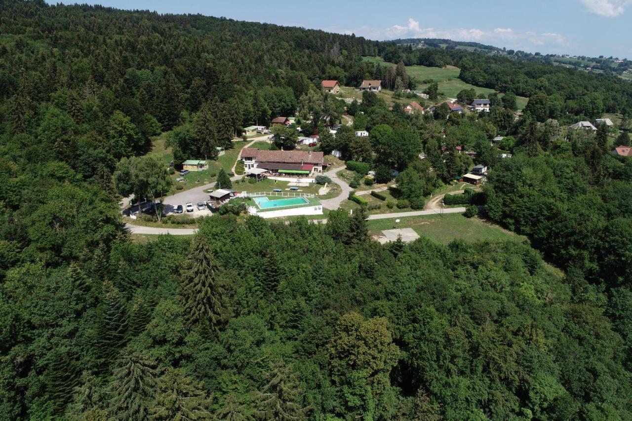 Team Holiday - Camping Le Balcon De Chartreuse Hotel Miribel-les-Échelles Exterior photo